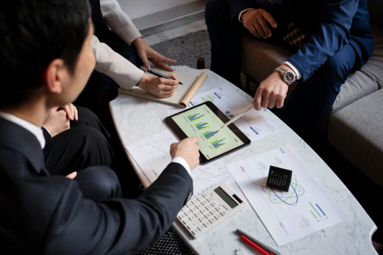 Business & Investment Advisory